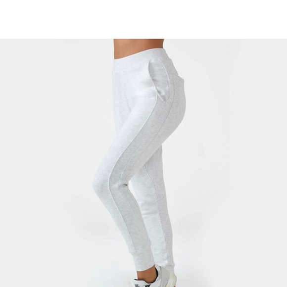 Joah brown pearl gray jogger set - Picture 3 of 8